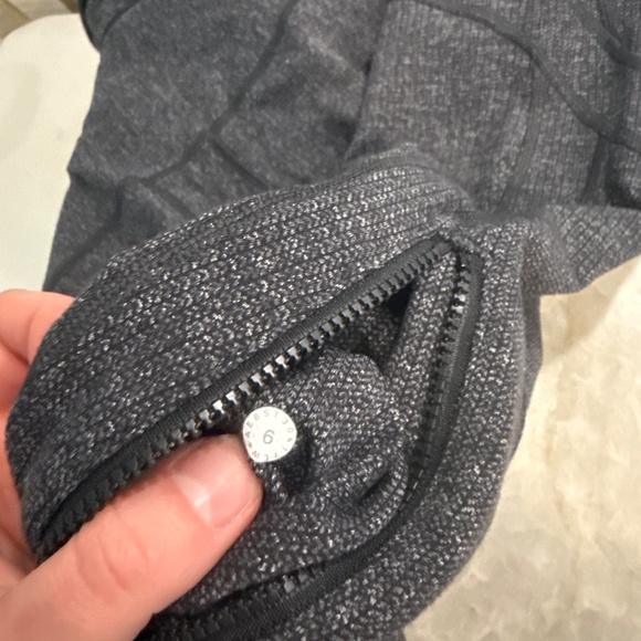 Lululemon Define Herringbone Jacket - Picture 4 of 4